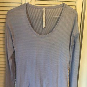 Lululemon scoop neck long sleeved top